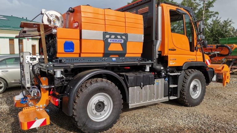 LIVRARI UNIMOG