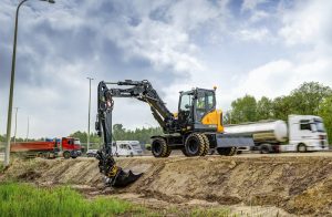 Hyundai intră în segmentul excavatoarelor pe roți de 10 tone